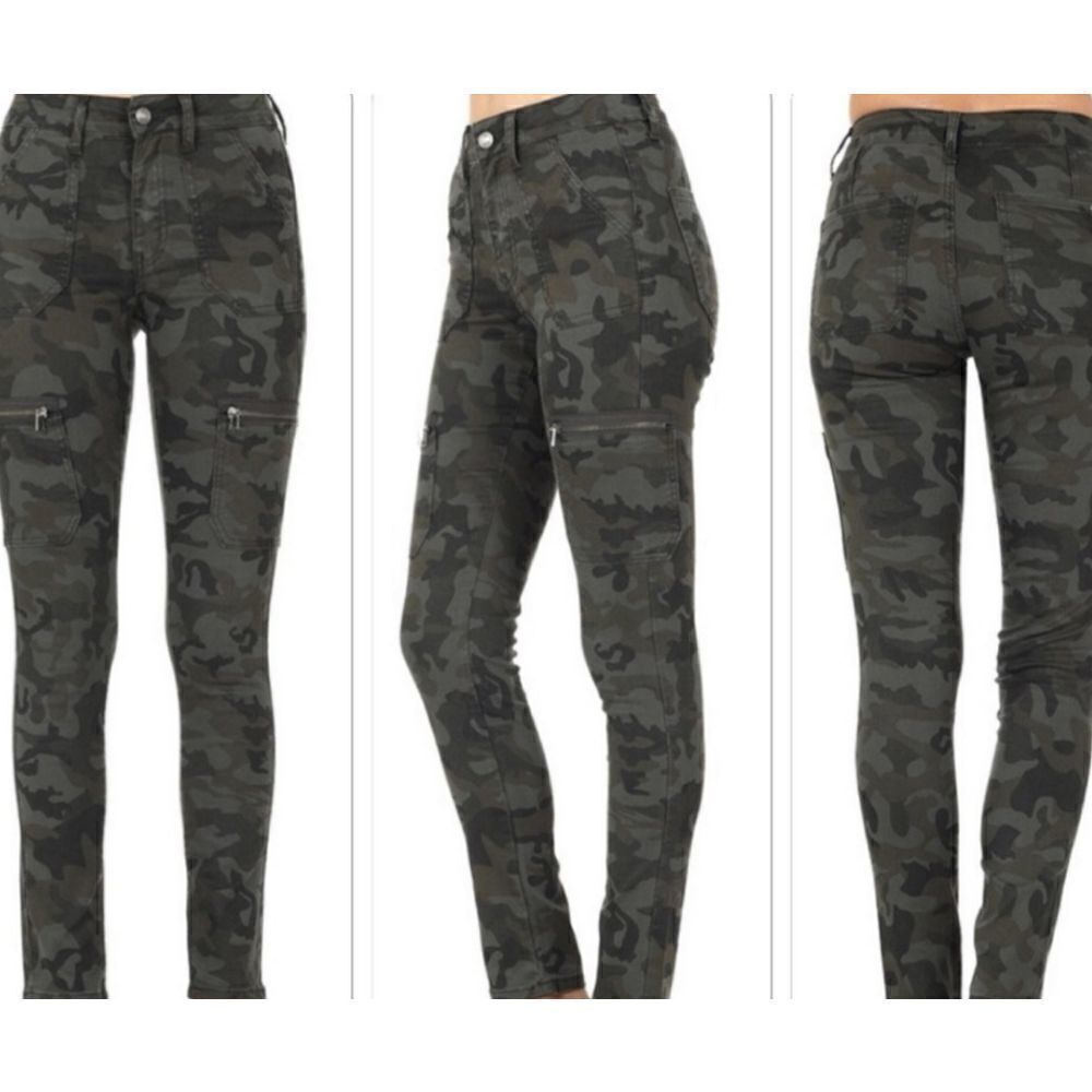 Estilo Camo Print Kancan Skinny Jeans